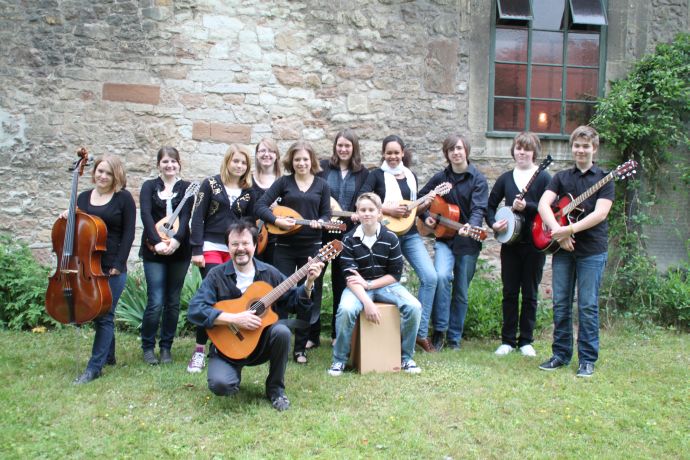 Folk AG Kleine Burg